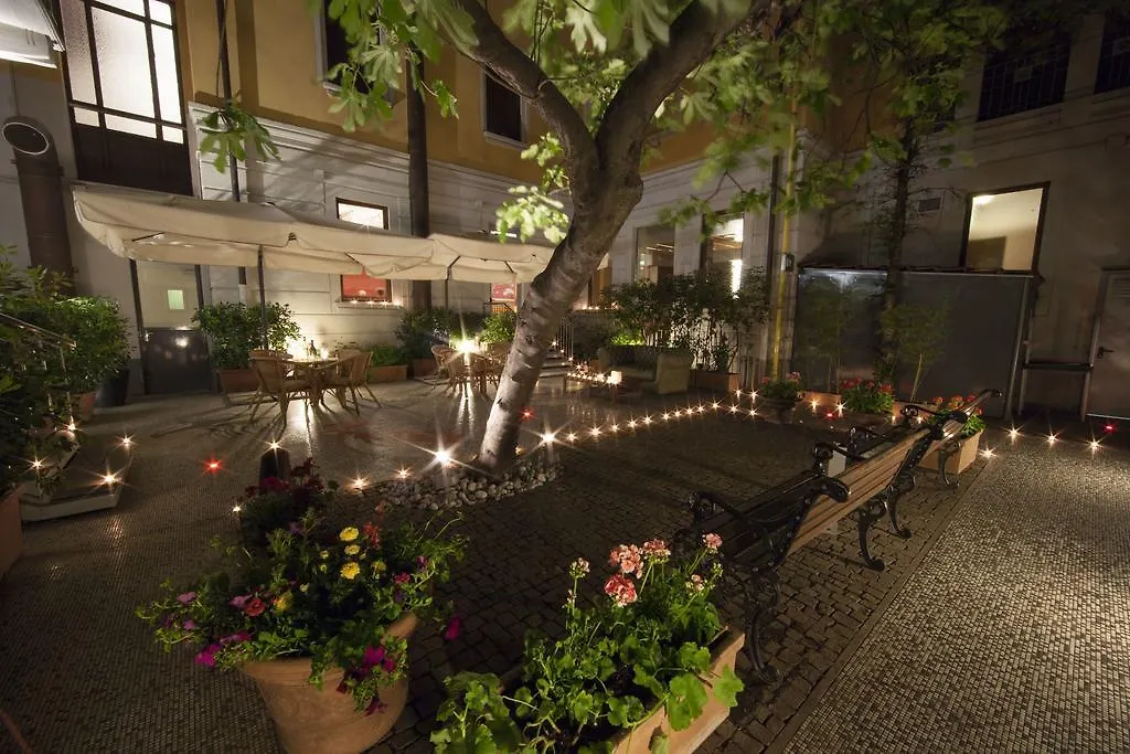 Ariosto Hotel ميلان