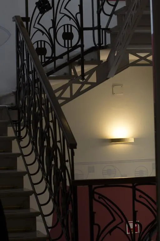 Ariosto Hotel ميلان