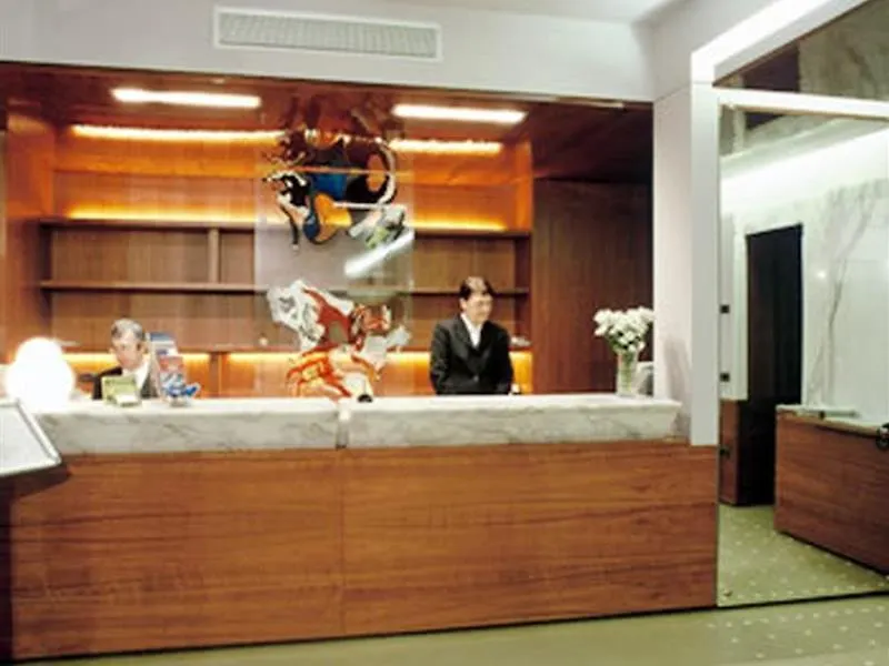 Ariosto Hotel ميلان