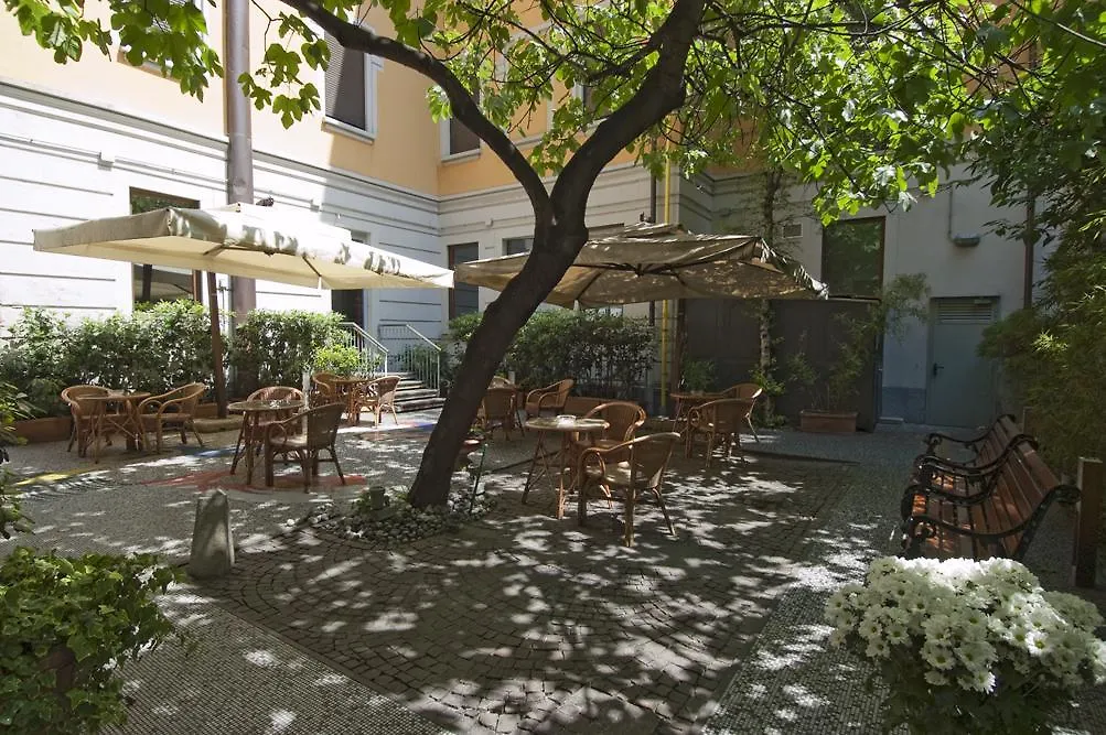Ariosto Hotel ميلان